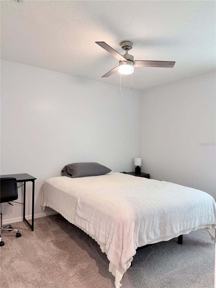 BRENTWOOD HILLS TRCT B UN 2 - Residential Lease