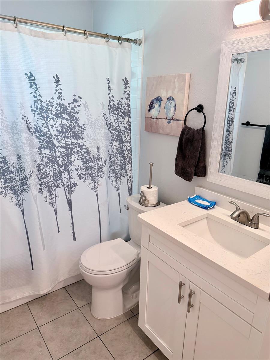 BRENTWOOD HILLS TRCT B UN 2 - Residential Lease