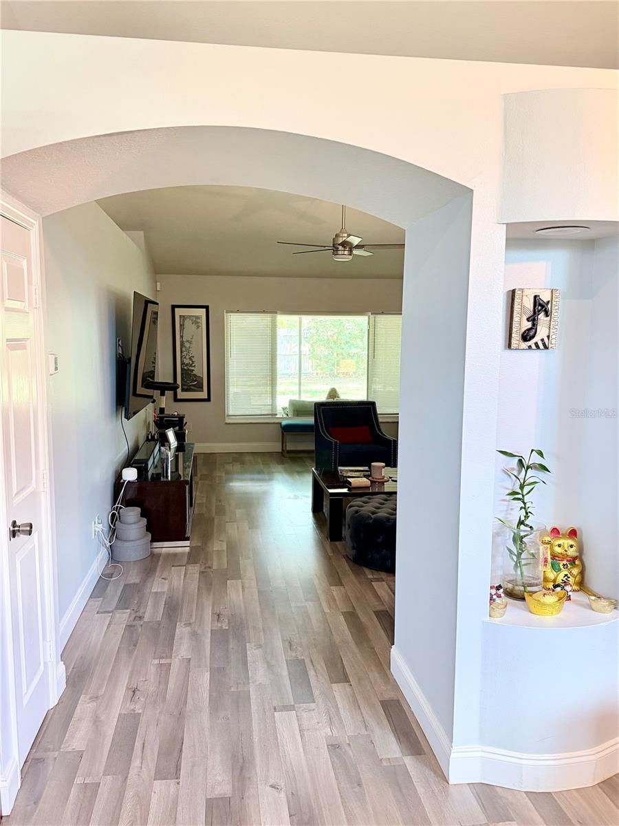 BRENTWOOD HILLS TRCT B UN 2 - Residential Lease