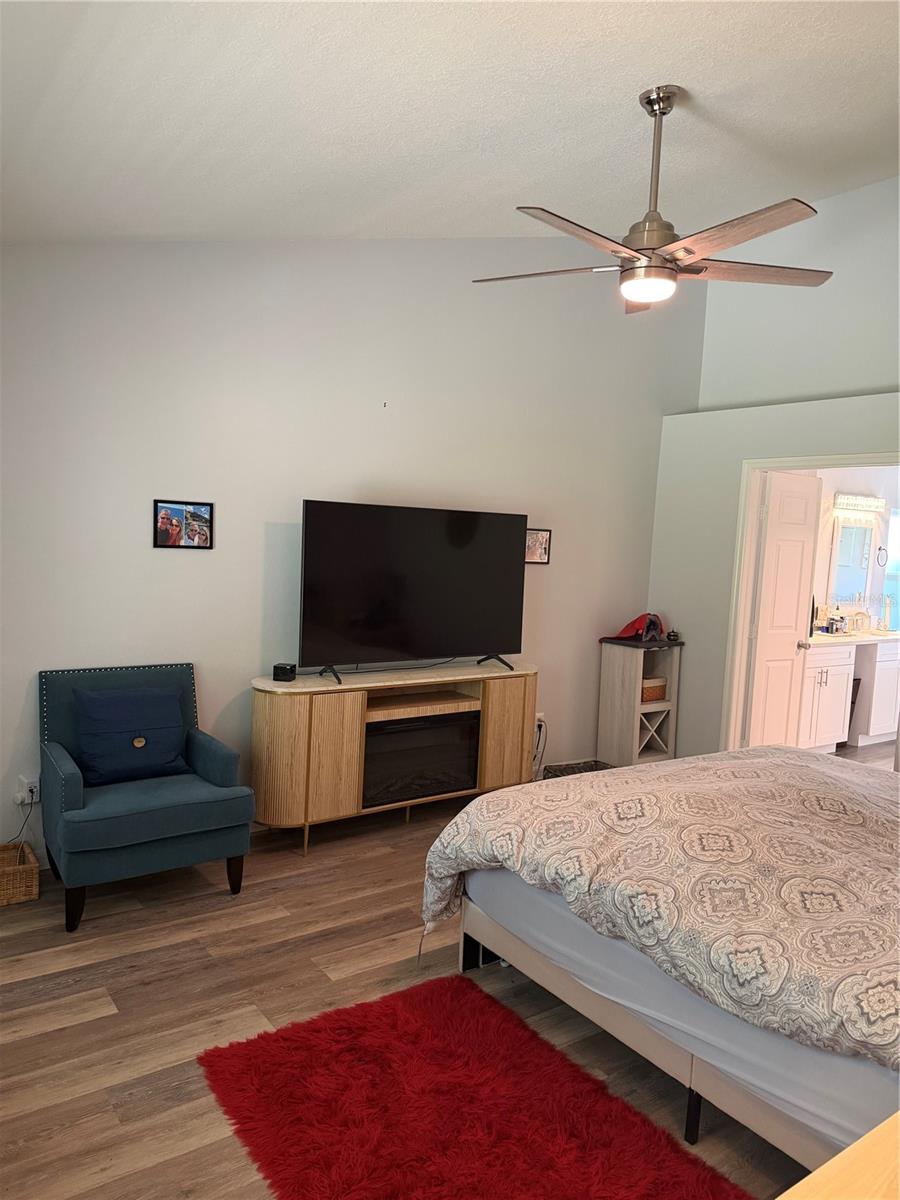 BRENTWOOD HILLS TRCT B UN 2 - Residential Lease