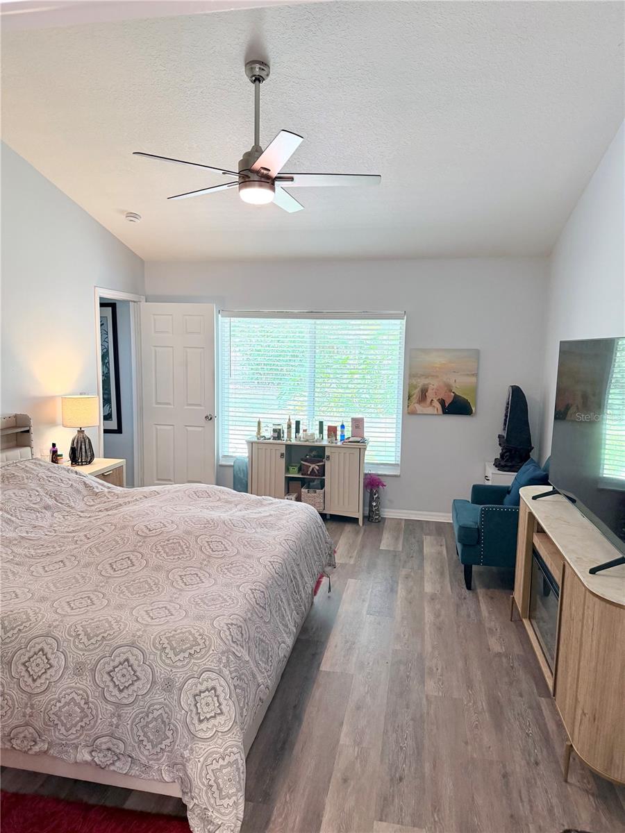 BRENTWOOD HILLS TRCT B UN 2 - Residential Lease