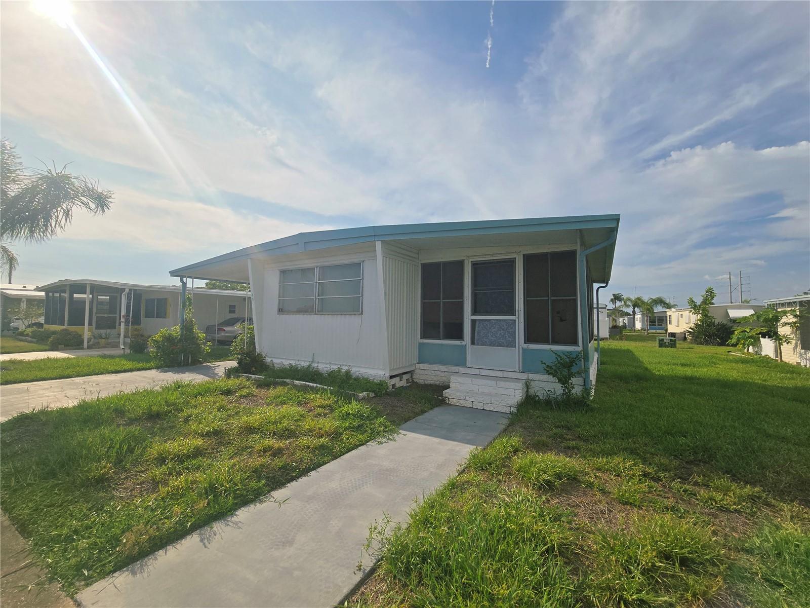 TARPON SHORES MOBILE HOME VILLAGE UNREC - Residential