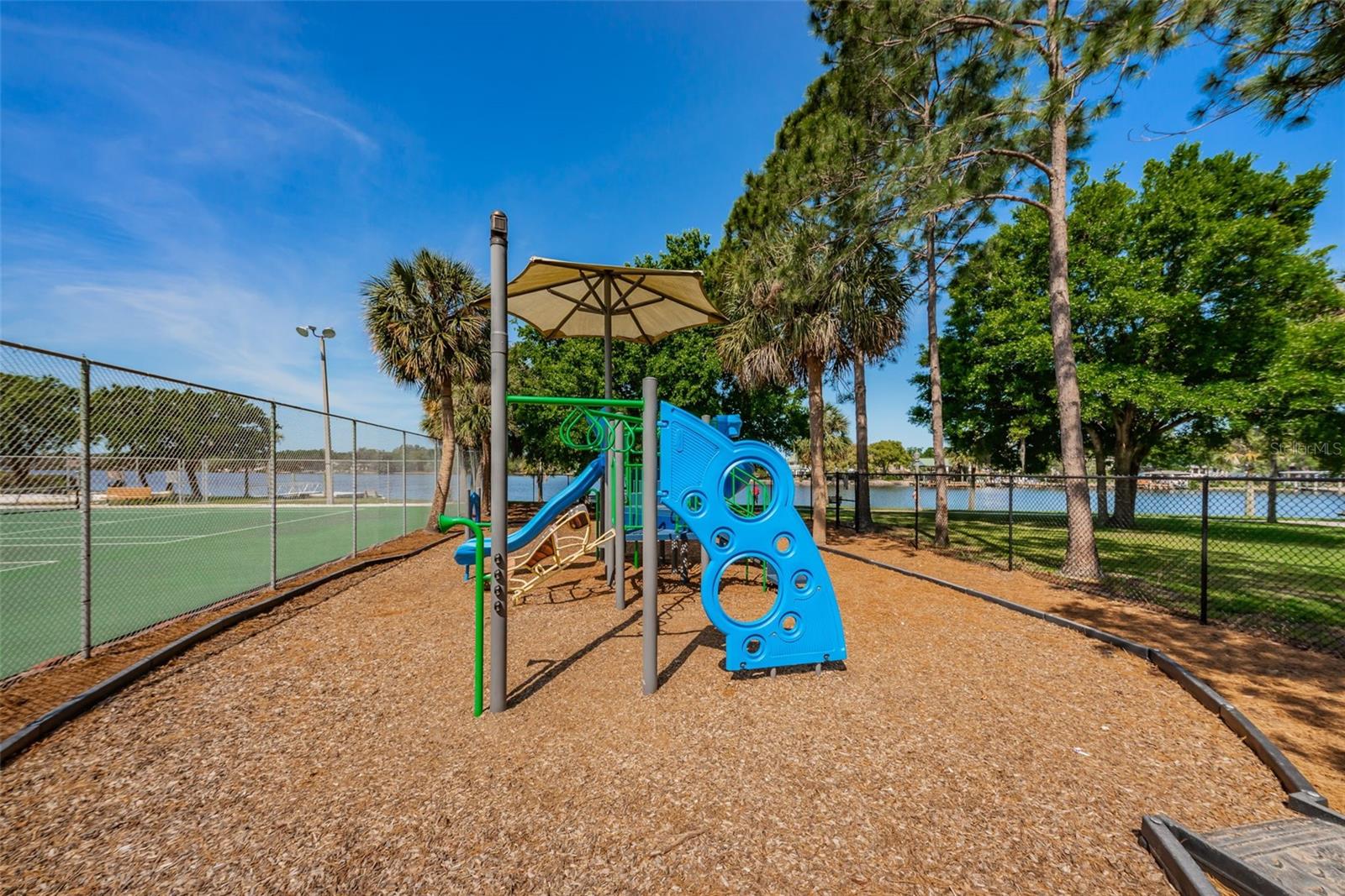 TARPON SHORES MOBILE HOME VILLAGE UNREC - Residential