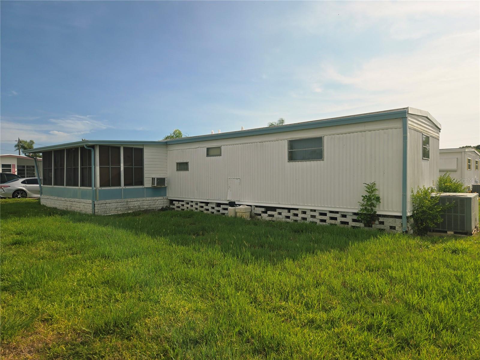TARPON SHORES MOBILE HOME VILLAGE UNREC - Residential