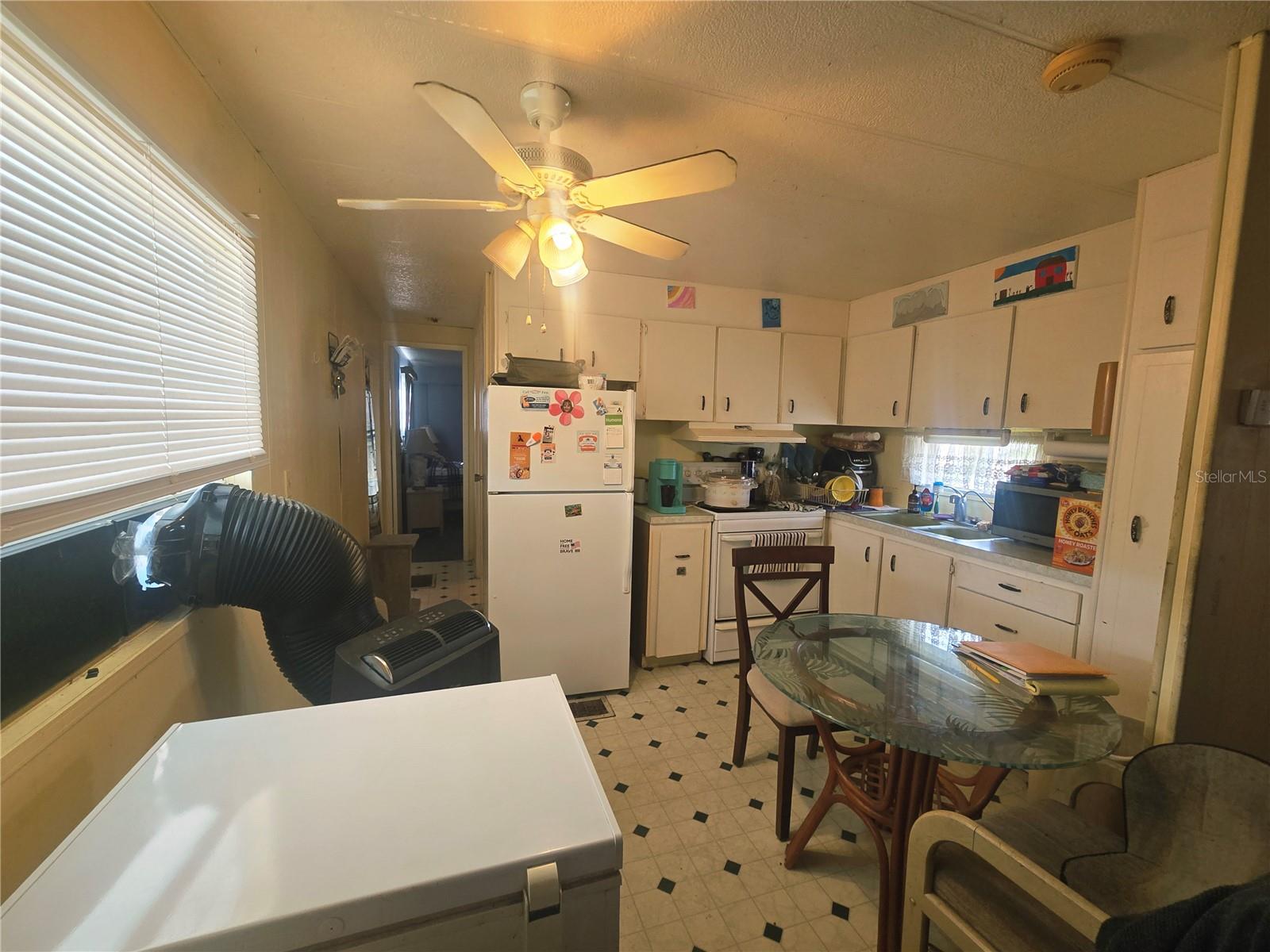 TARPON SHORES MOBILE HOME VILLAGE UNREC - Residential