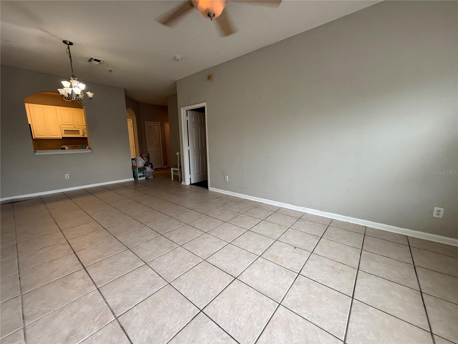 BRANTLEY TERRACE CONDO PH 1 THRU 7 - Residential