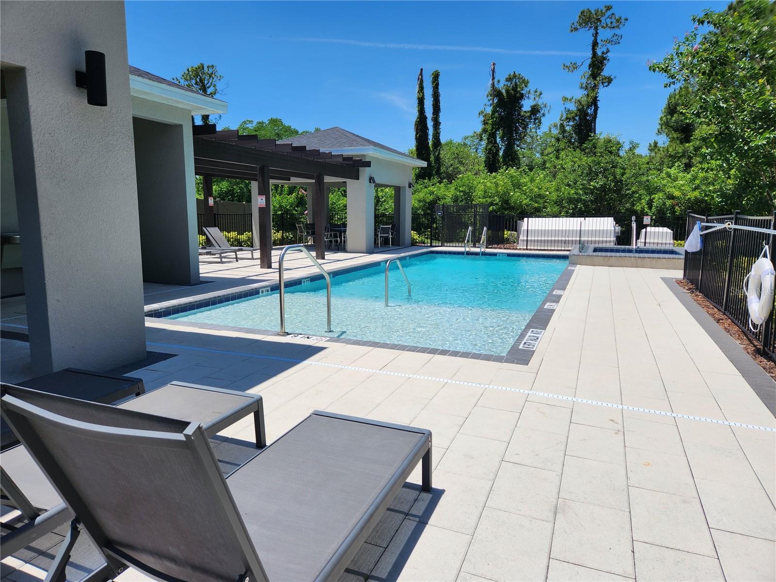 TERRA ESMERALDA TOWNHOES - Residential Lease
