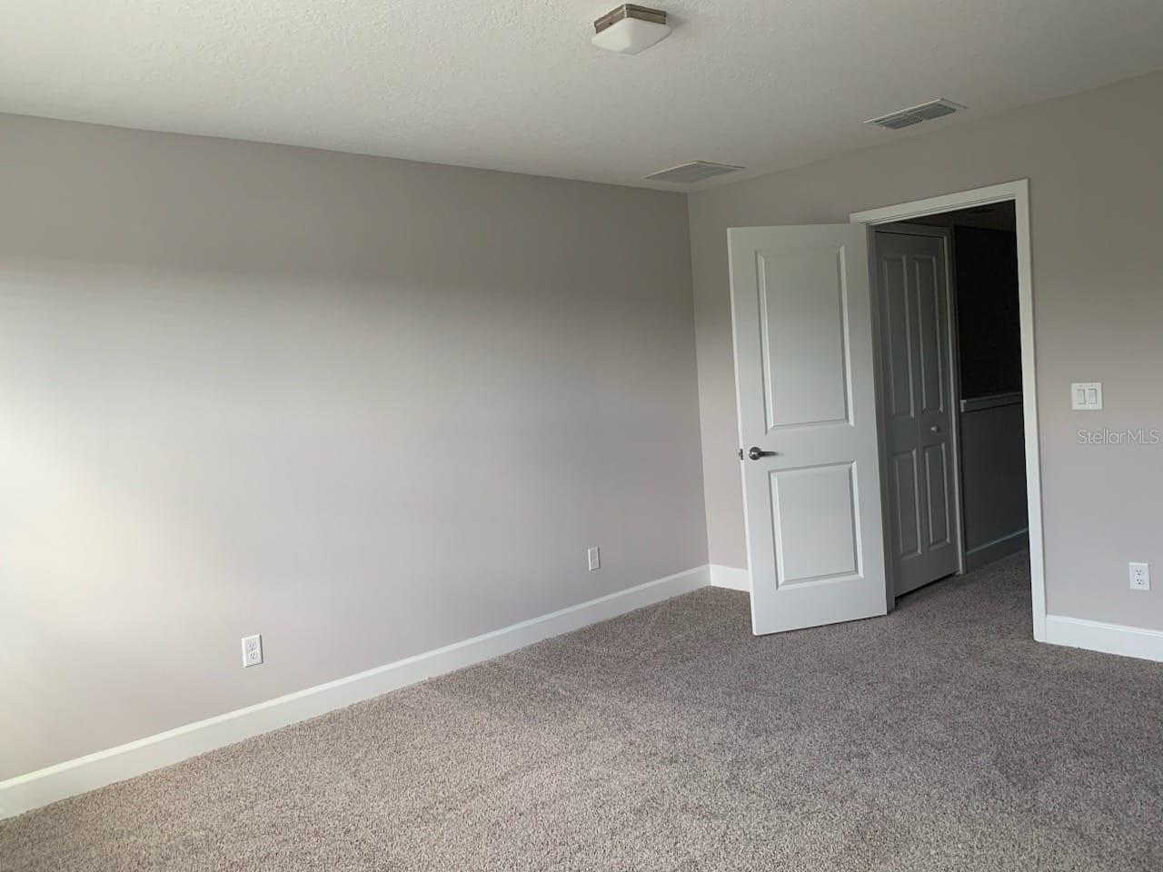 TERRA ESMERALDA TOWNHOES - Residential Lease