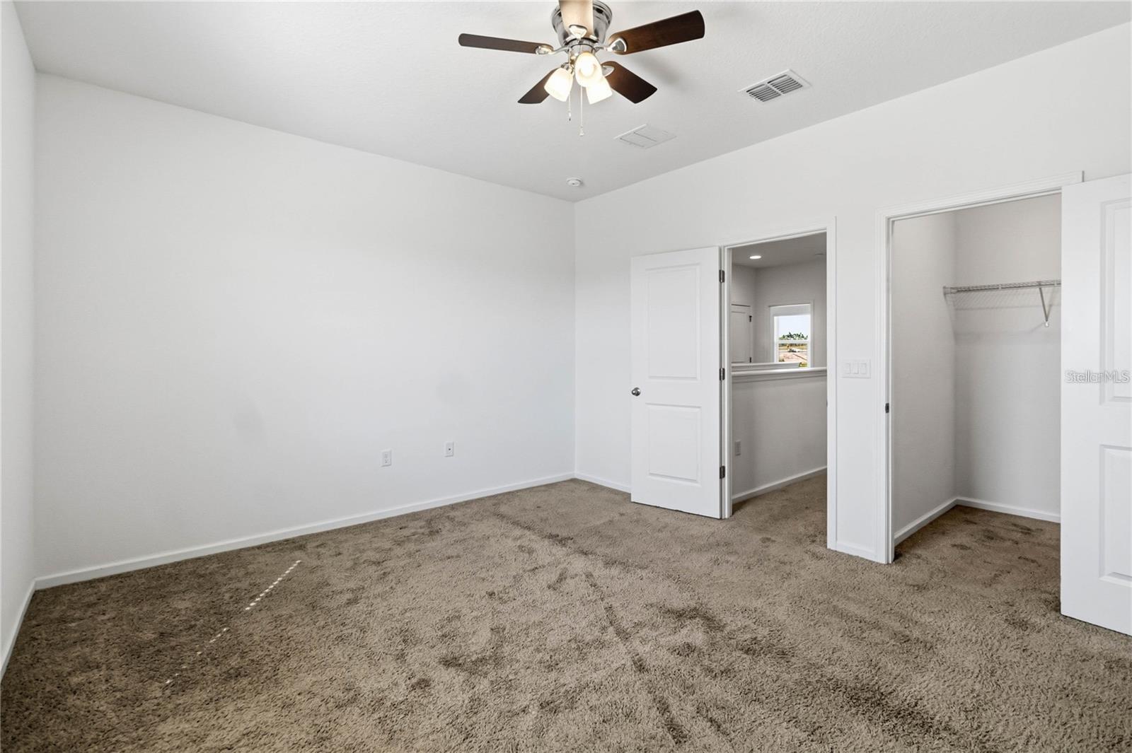 LAKESIDE AT HAMLIN - Residential Lease