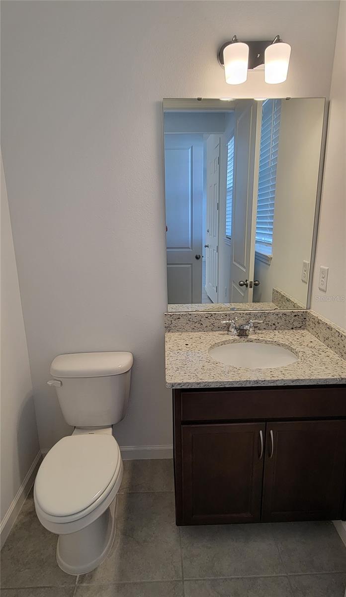 LAKESIDE AT HAMLIN - Residential Lease