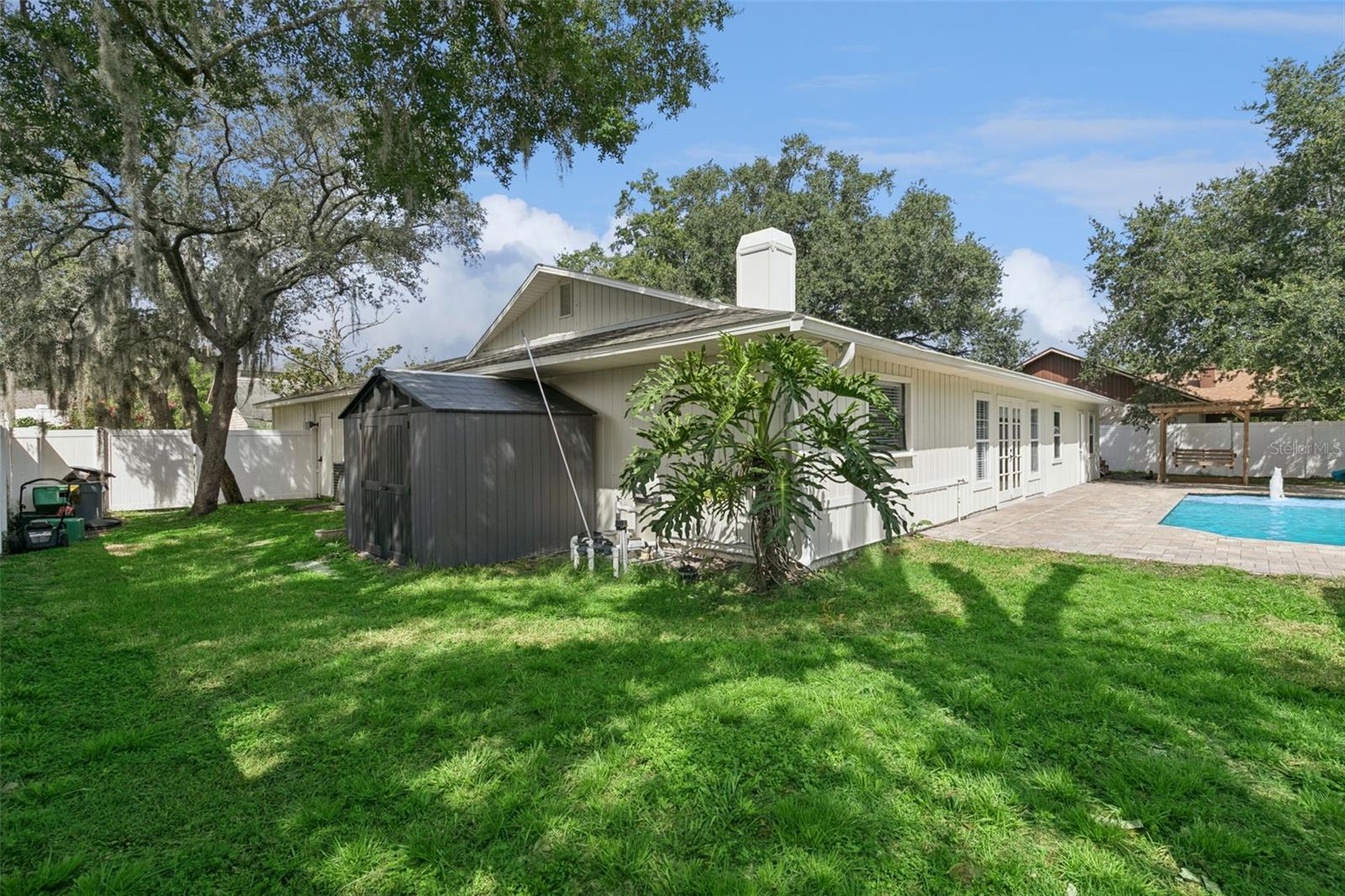 COACH LIGHT ESTATES - Residential