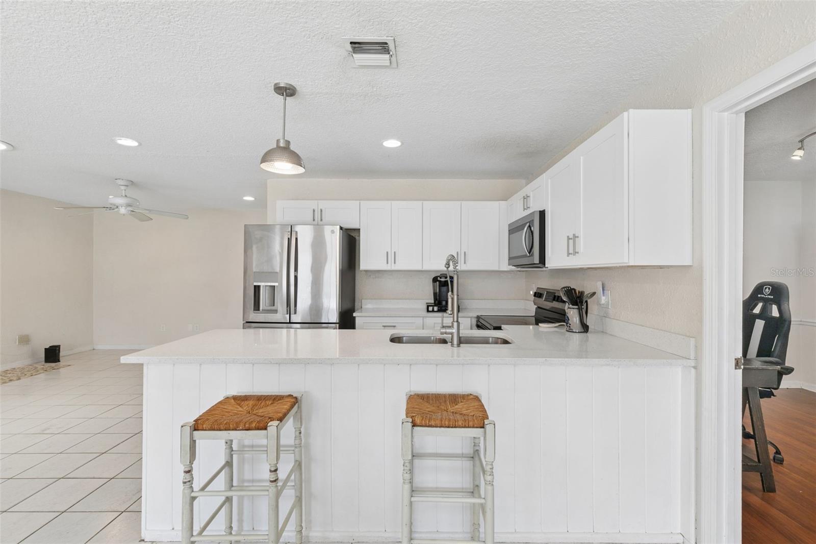 COACH LIGHT ESTATES - Residential