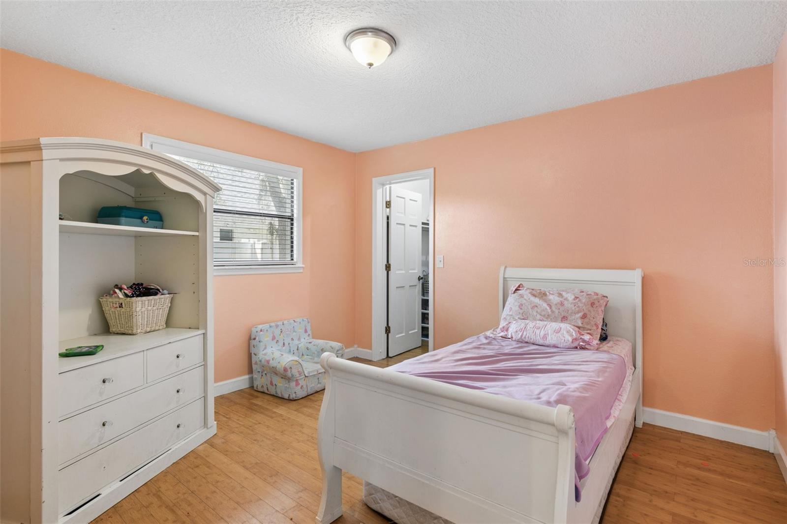 COACH LIGHT ESTATES - Residential
