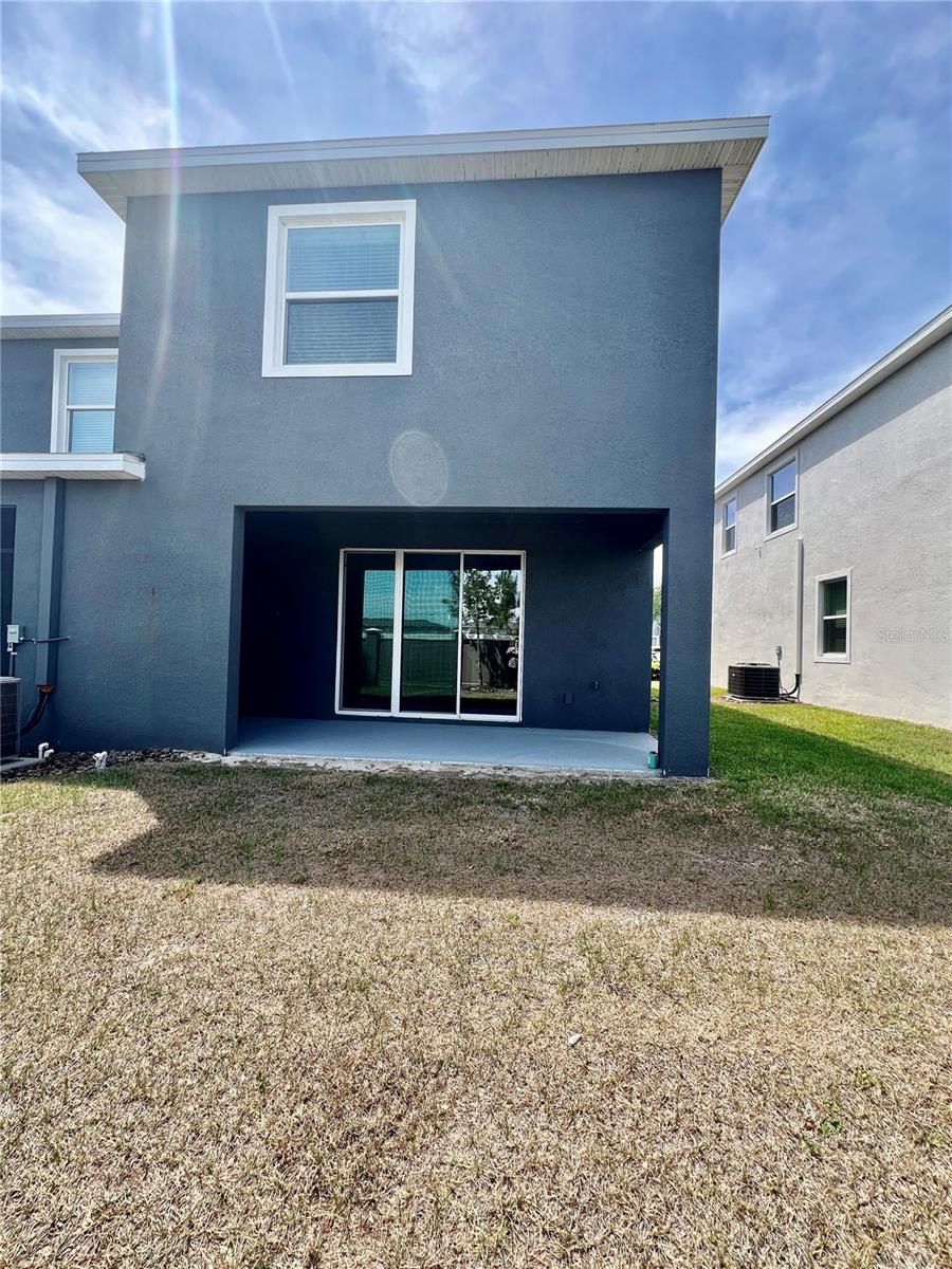 MEADOW RDG PH A-1 - Residential Lease