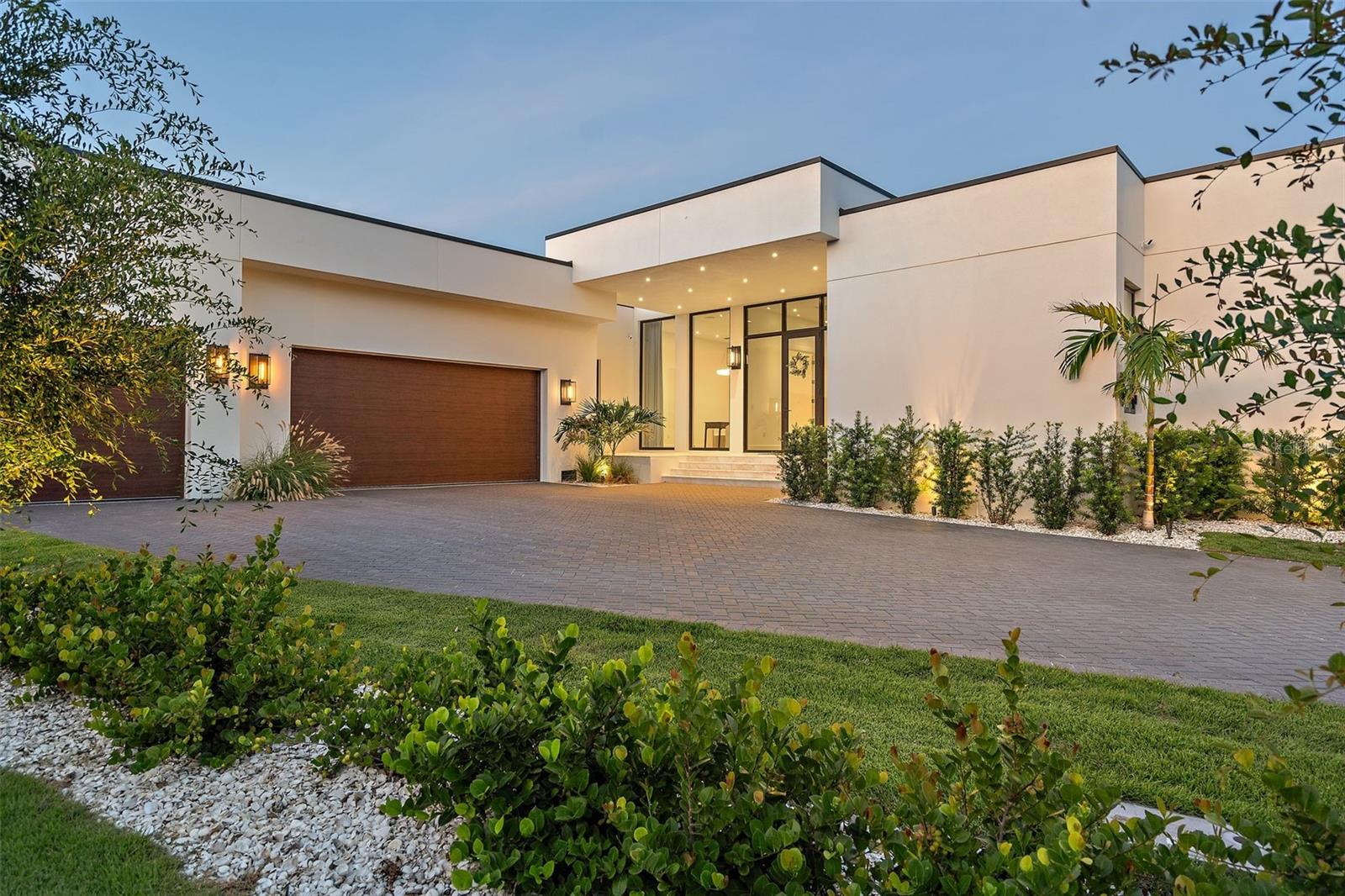 TIERRA VERDE UNIT 1 4TH REP - Residential