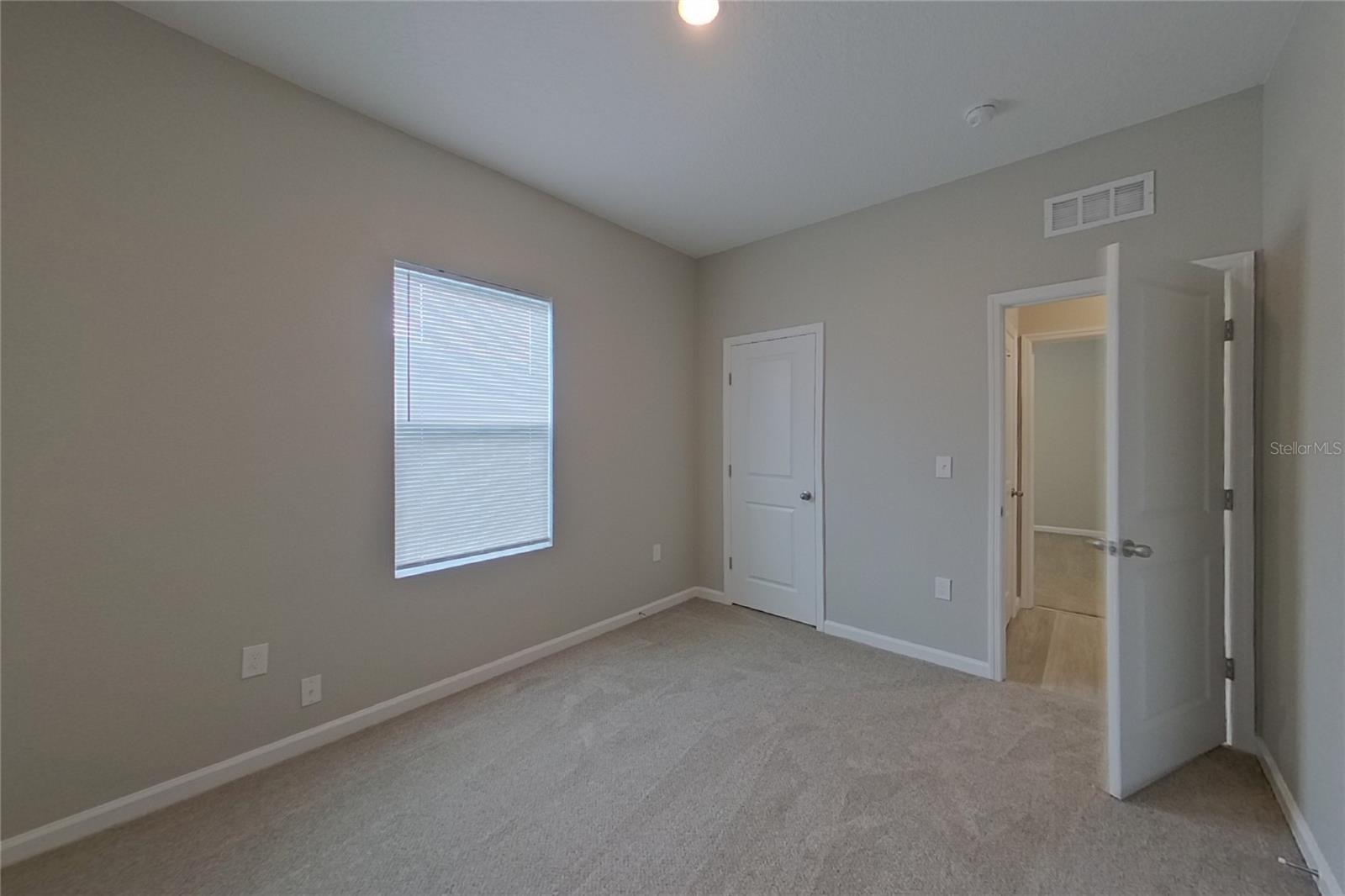 CHERRY LAKE LNDG PH 2 - Residential Lease
