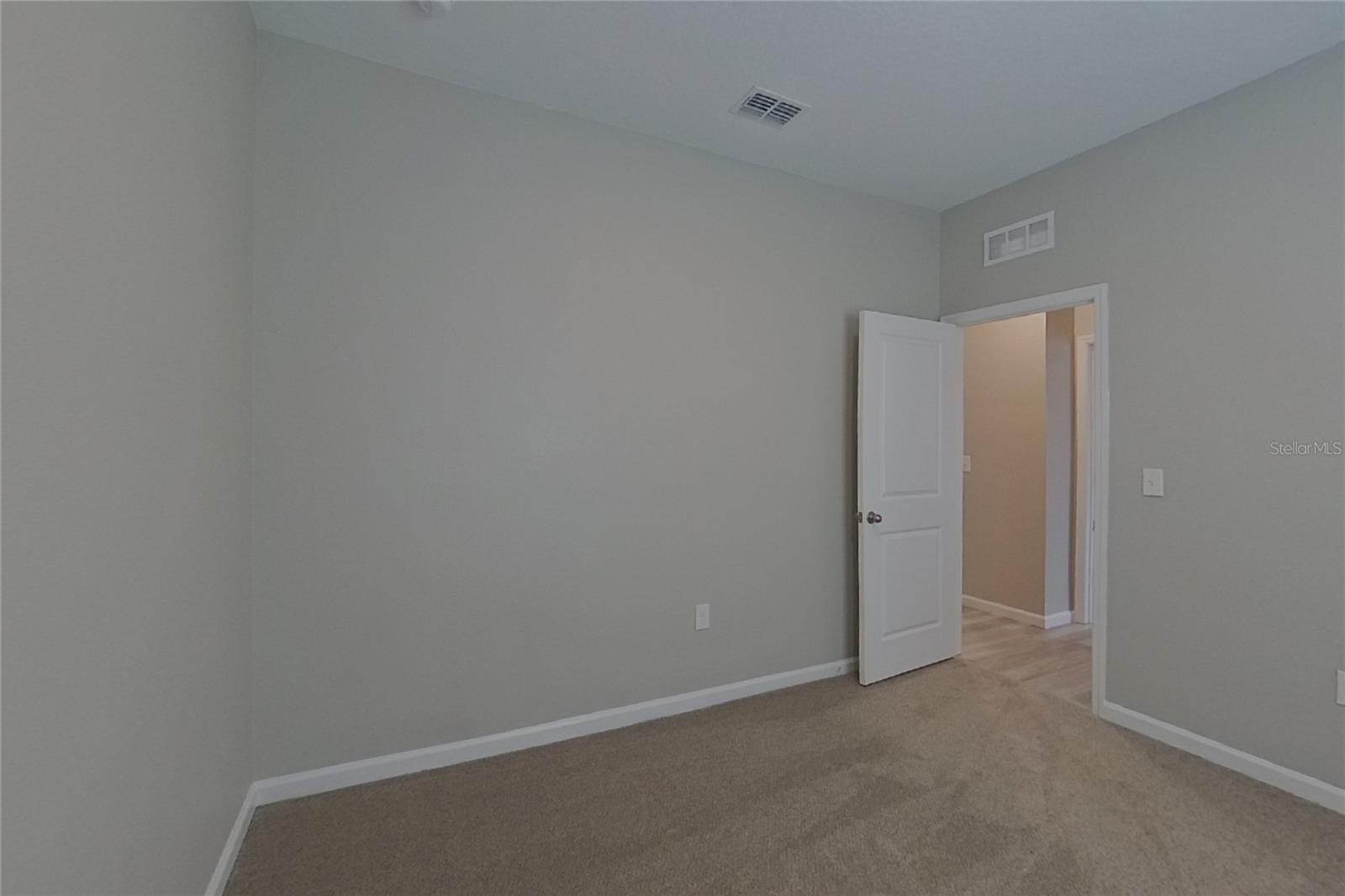 CHERRY LAKE LNDG PH 2 - Residential Lease