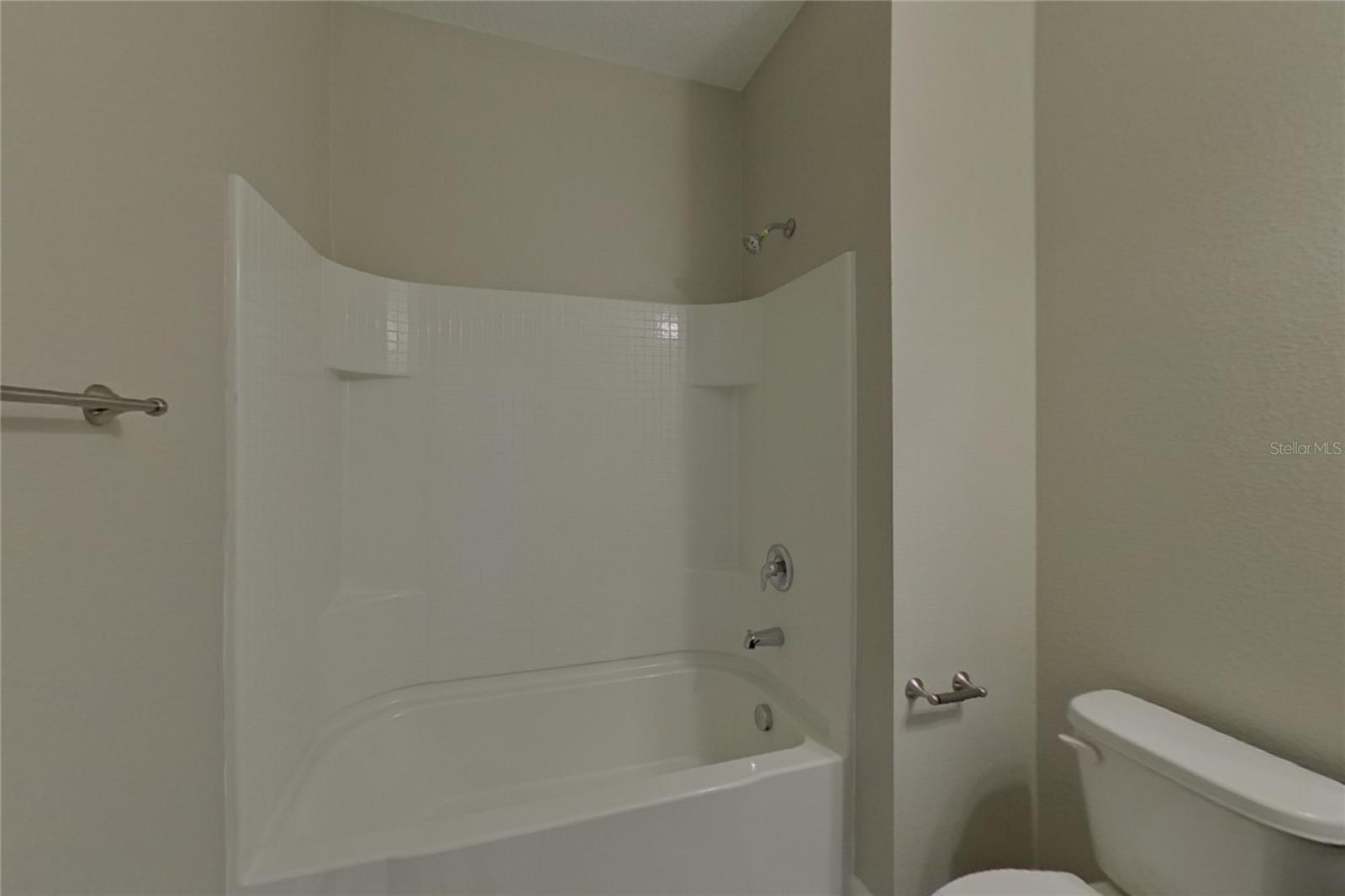 CHERRY LAKE LNDG PH 2 - Residential Lease