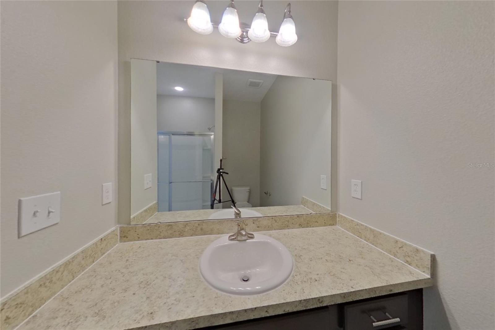 CHERRY LAKE LNDG PH 2 - Residential Lease