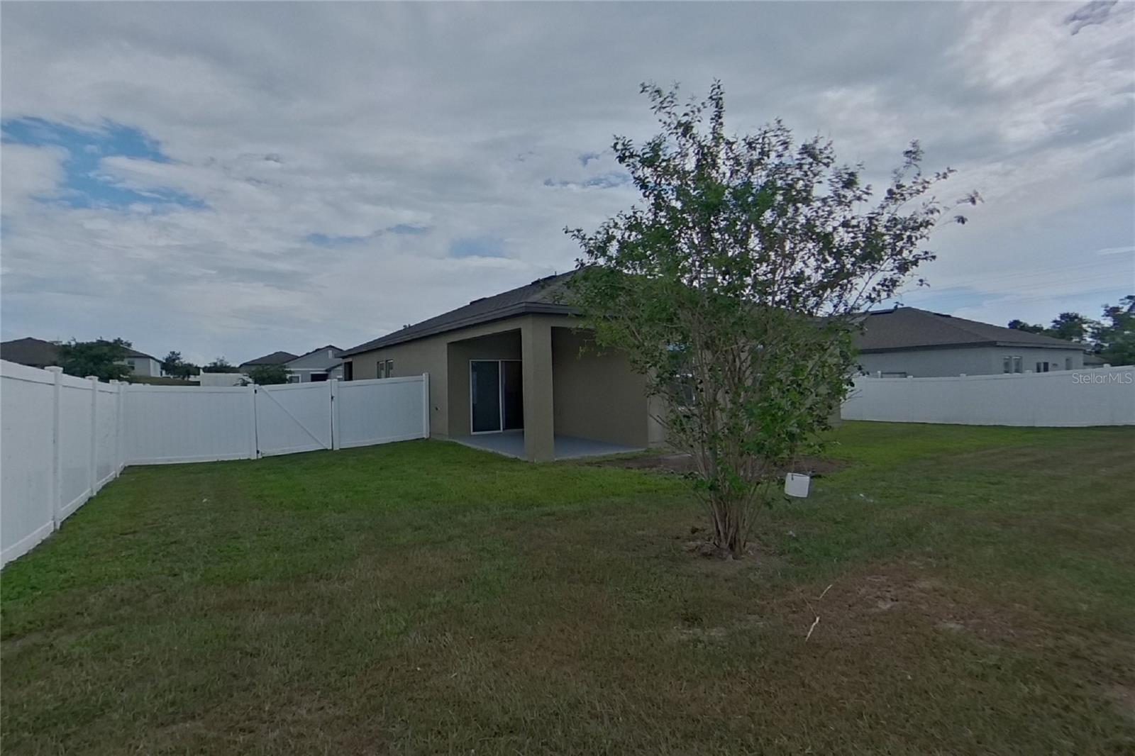 CHERRY LAKE LNDG PH 2 - Residential Lease