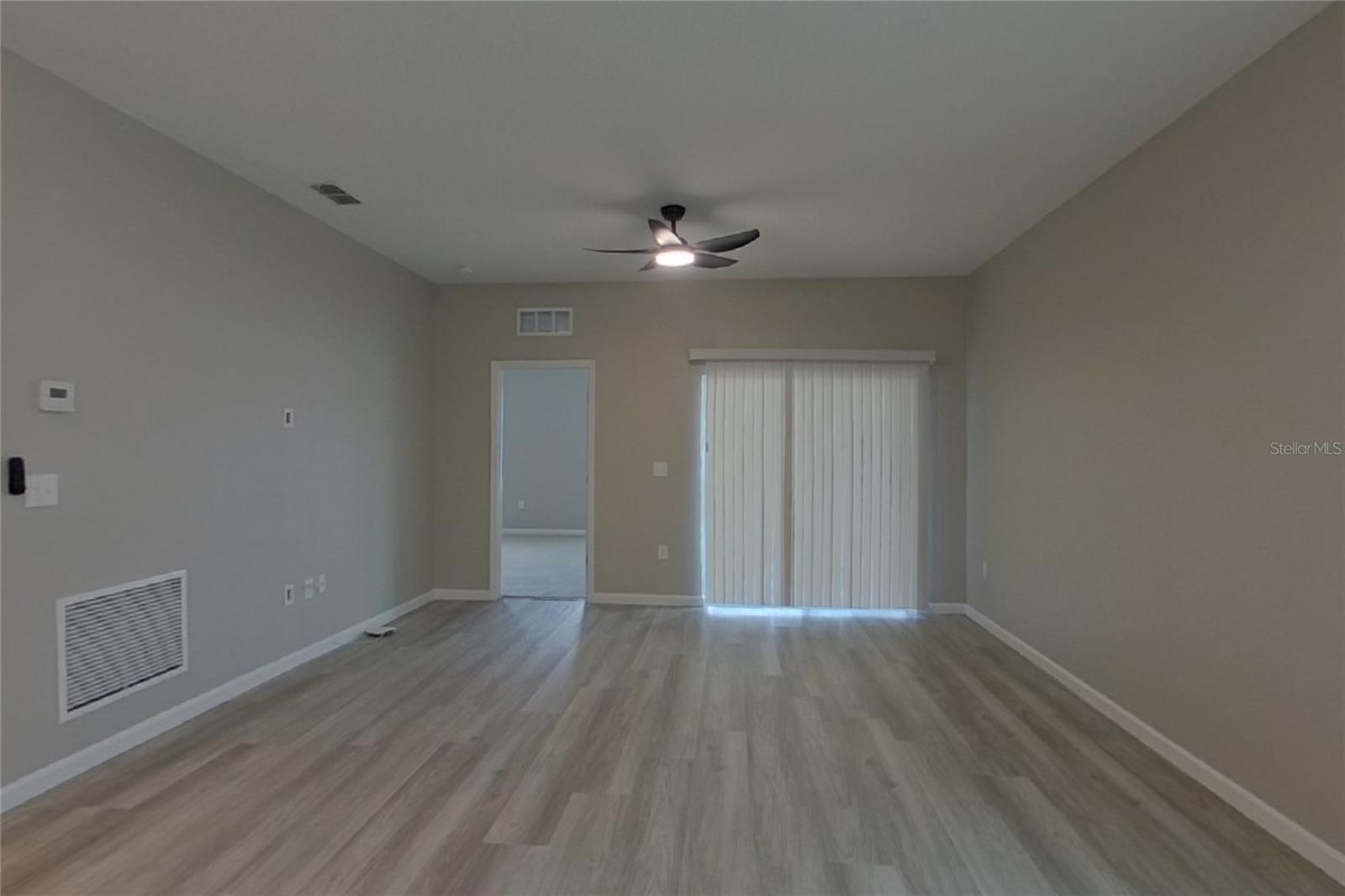 CHERRY LAKE LNDG PH 2 - Residential Lease