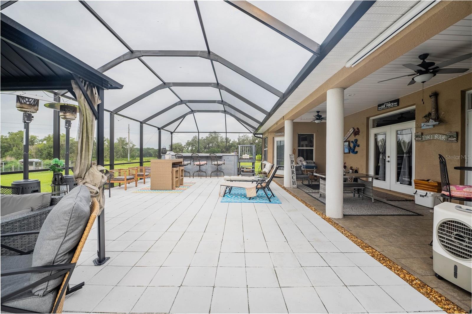 SHADY HAMMOCK - Residential
