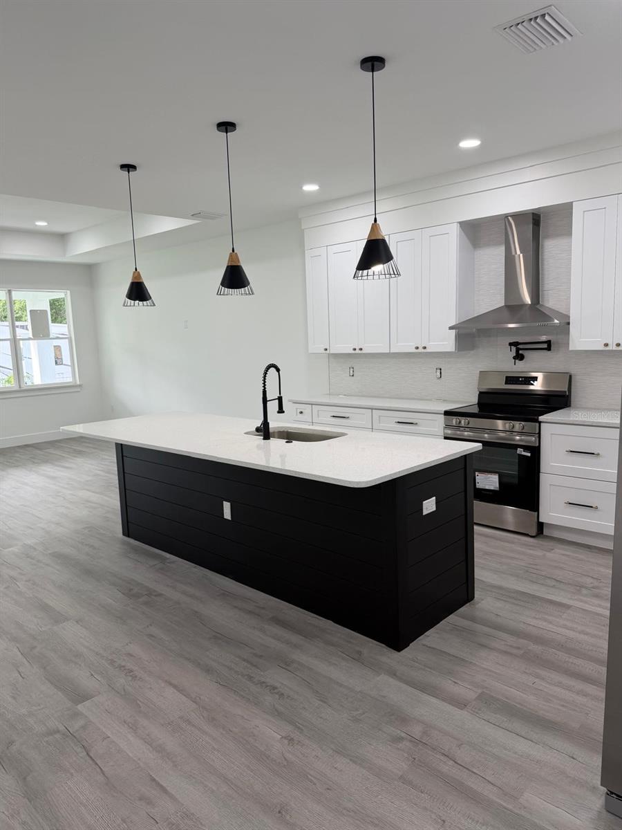 BELLEVIEW HEIGHTS ESTATE - Residential