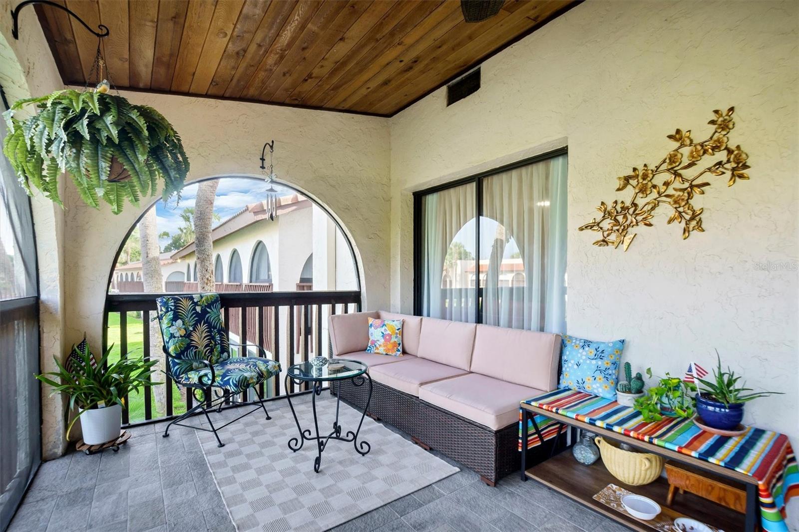 COUNTRY CLUB VILLAGE CONDO - Residential