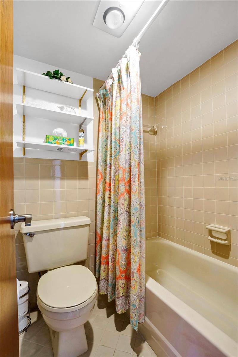COUNTRY CLUB VILLAGE CONDO - Residential