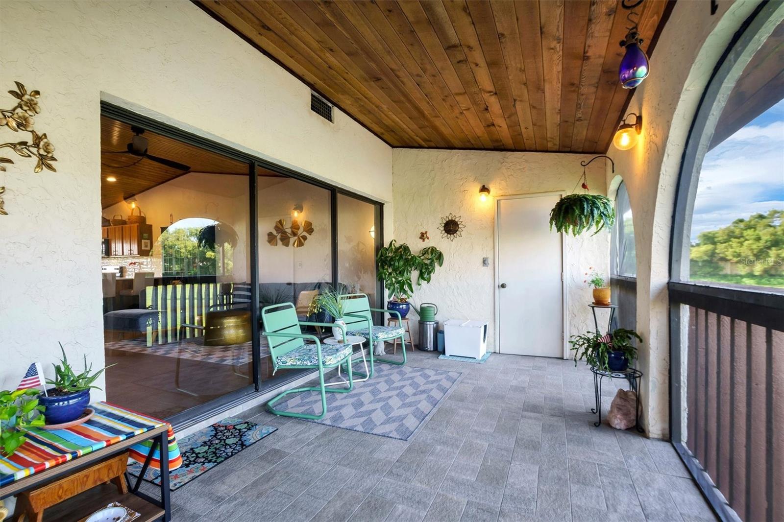 COUNTRY CLUB VILLAGE CONDO - Residential