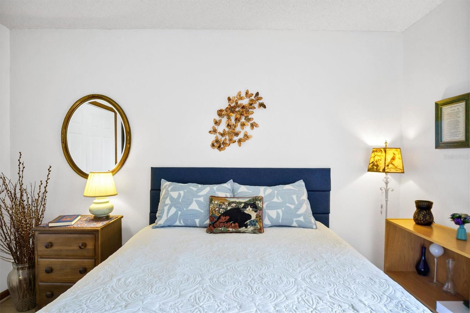 COUNTRY CLUB VILLAGE CONDO - Residential