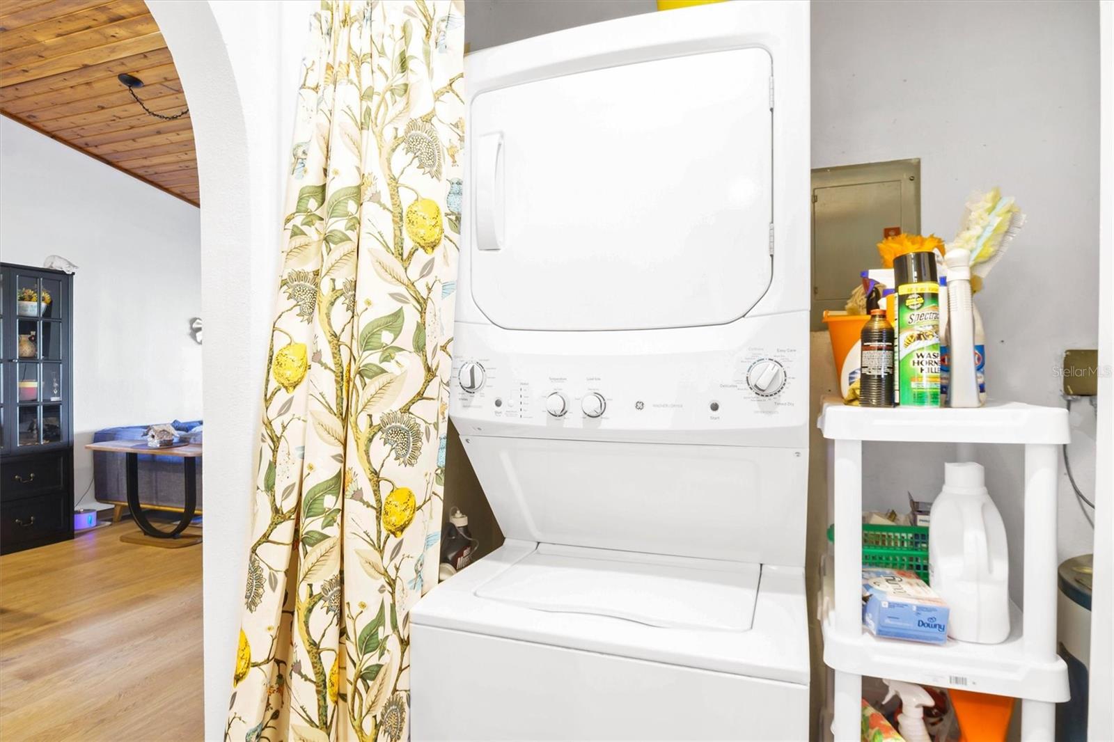 COUNTRY CLUB VILLAGE CONDO - Residential