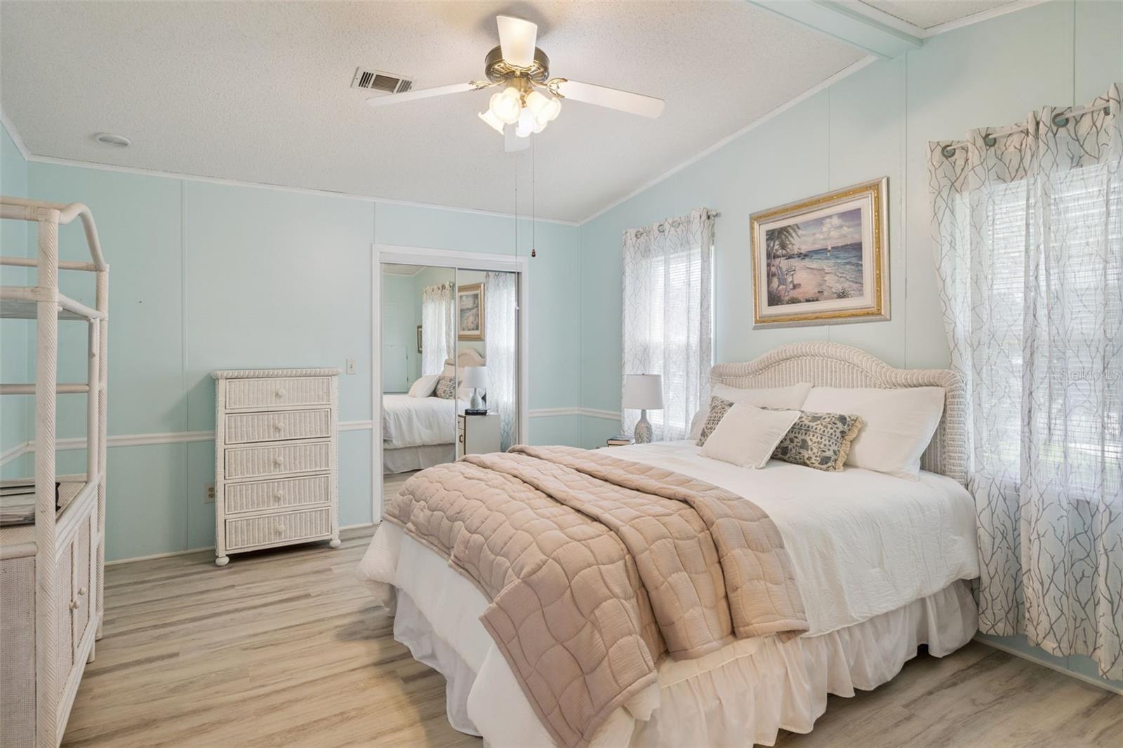 LADY LAKE ORANGE BLOSSOM GARDENS UNIT 08 - Residential