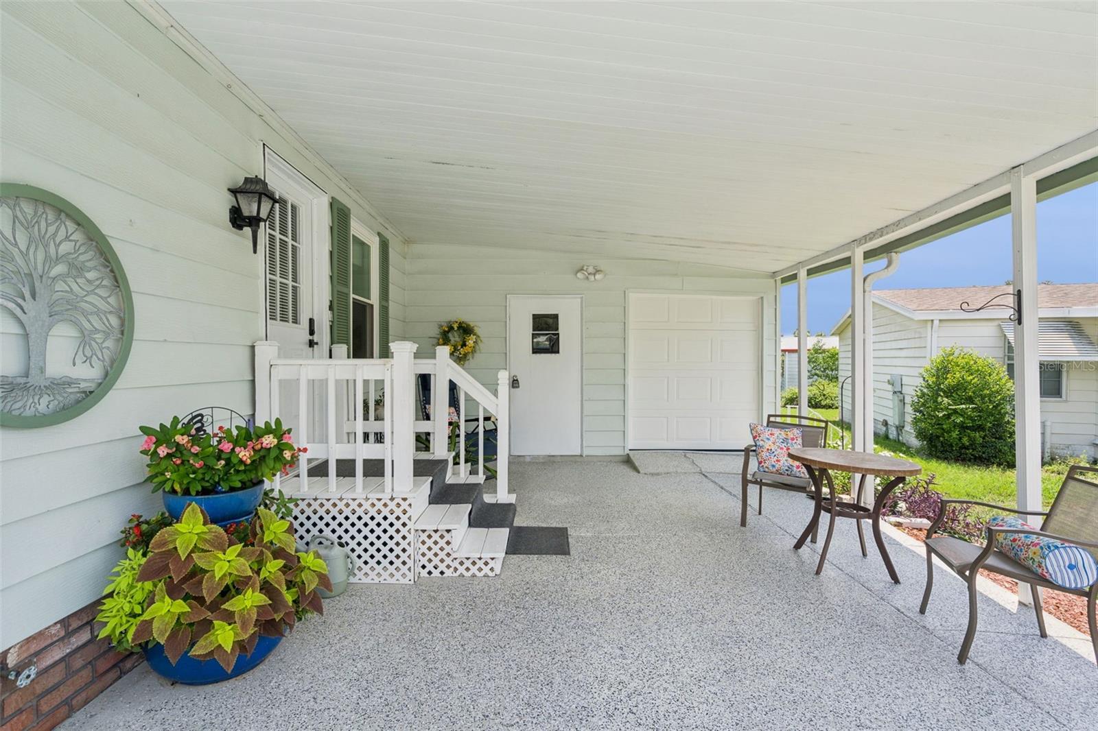 LADY LAKE ORANGE BLOSSOM GARDENS UNIT 08 - Residential