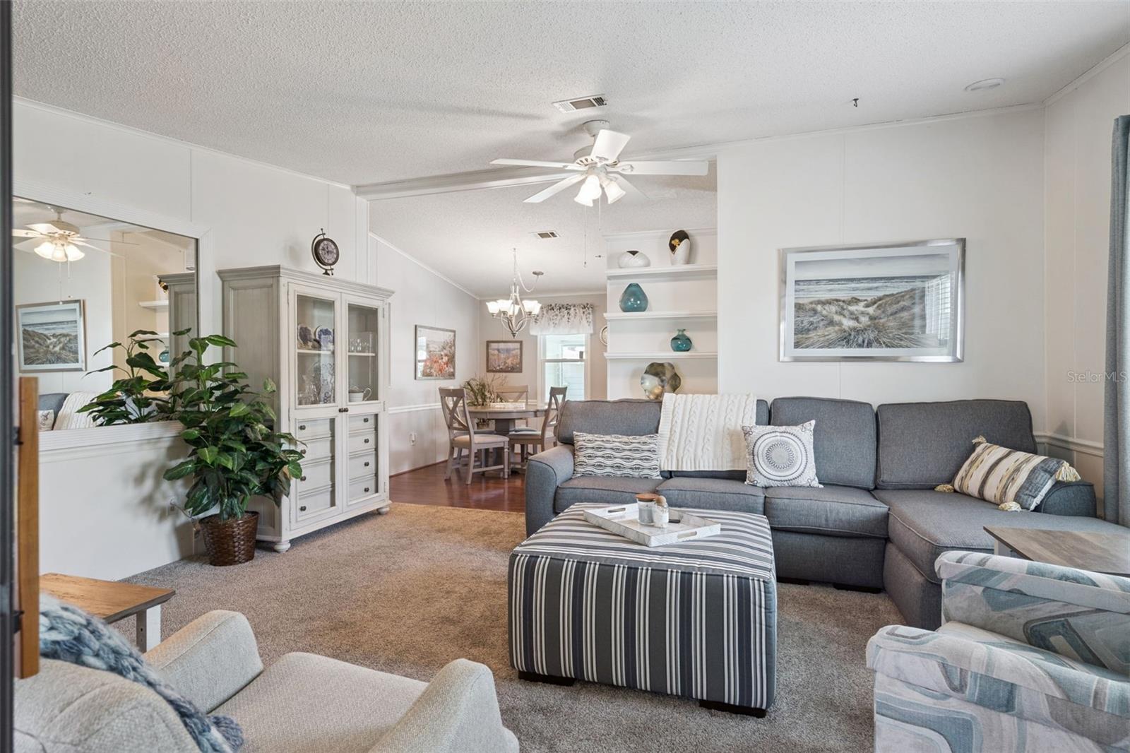 LADY LAKE ORANGE BLOSSOM GARDENS UNIT 08 - Residential