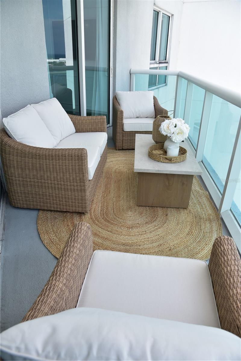 MARINA GRANDE/HALIFAX 01 - Residential Lease