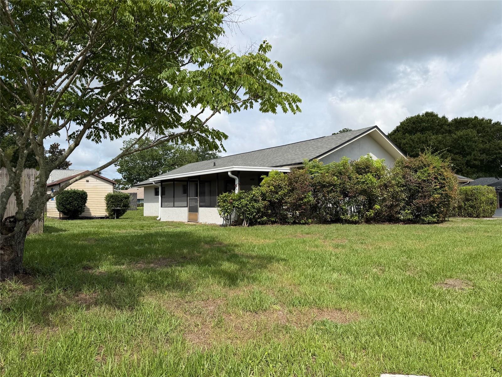 STERLING PARK - Residential