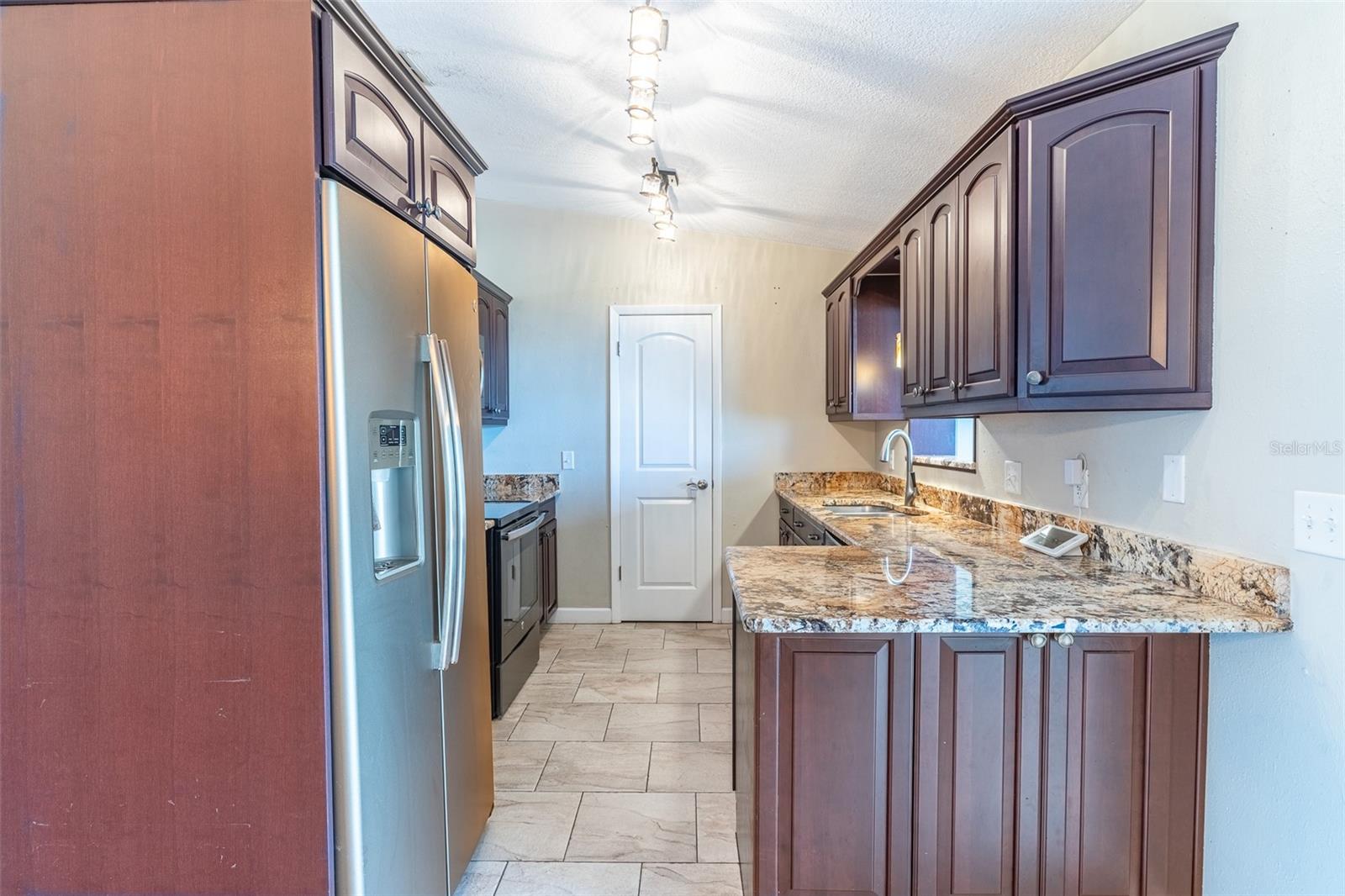 EAGLE TERRACE - Residential