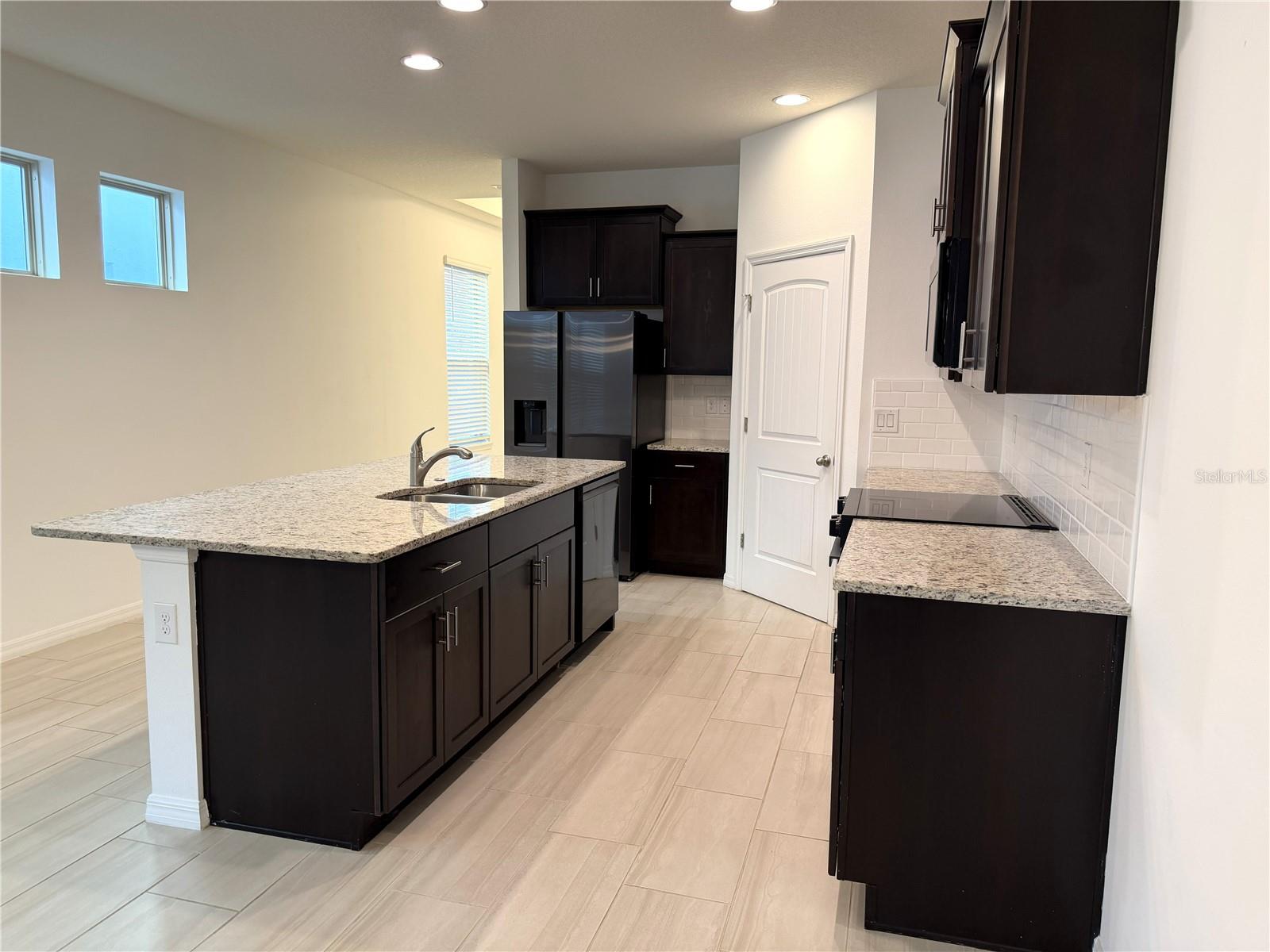 WATERLEIGH PH 3B 3C & 3D - Residential Lease