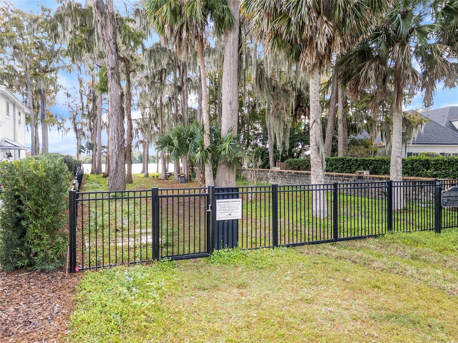 MAITLAND SHORES - Residential