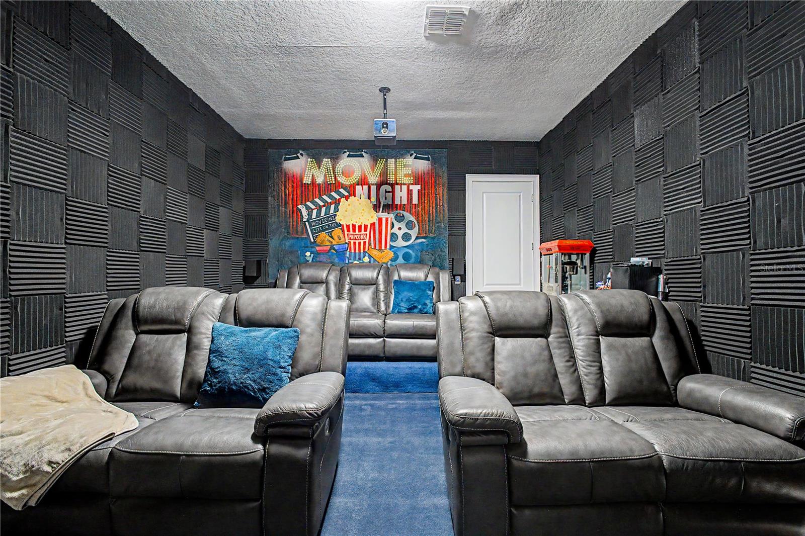 ENCLAVE - Residential