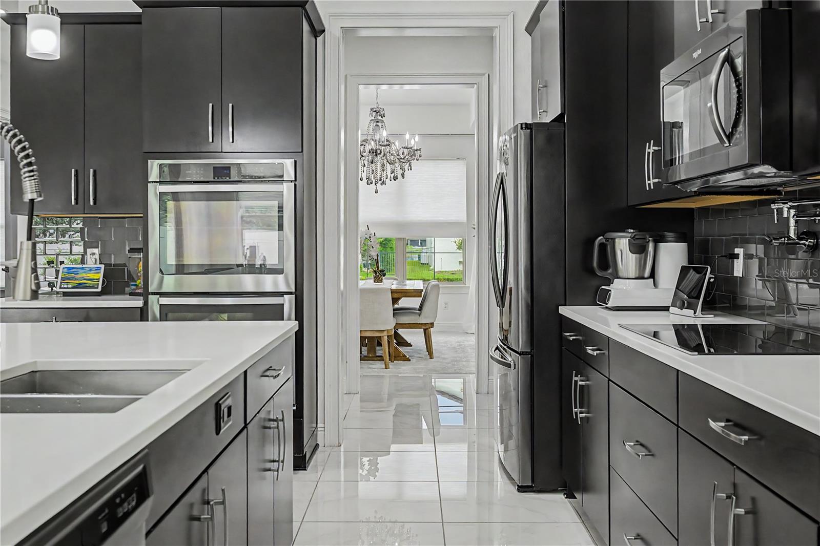ENCLAVE - Residential