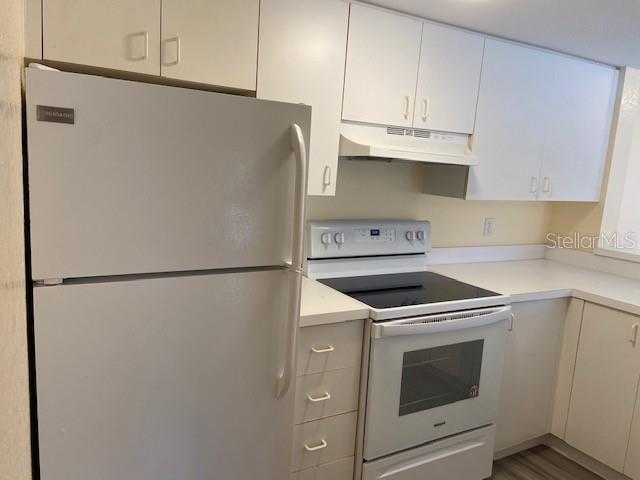 CENTRAL PARK SEC 2 PH 1 - Residential Lease
