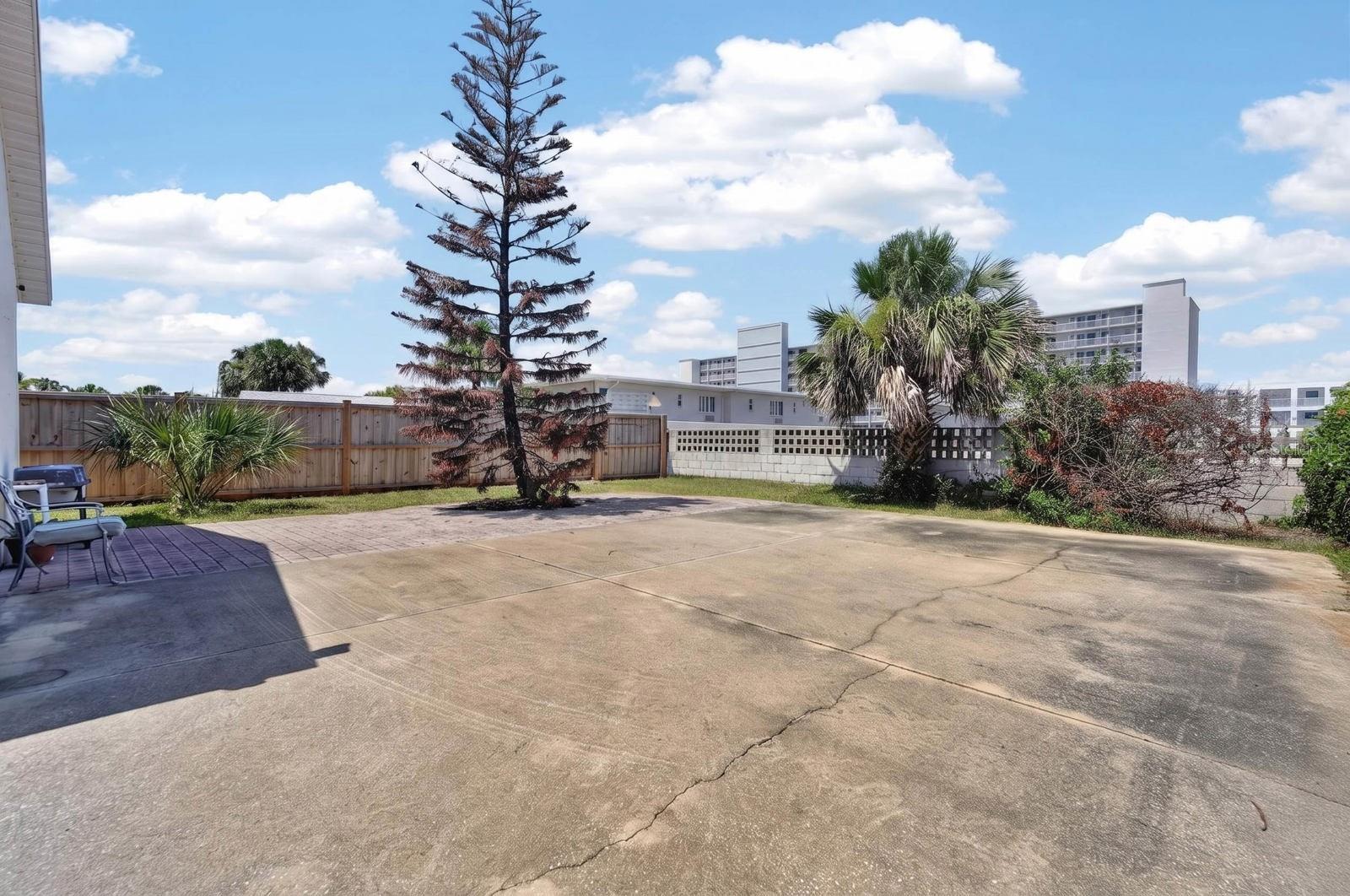ORMOND BEACH PARK - Residential