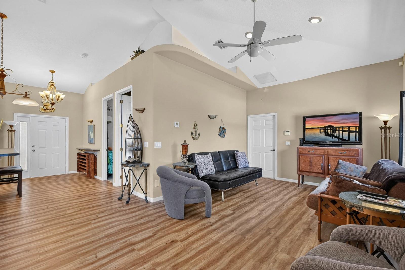 ORMOND BEACH PARK - Residential