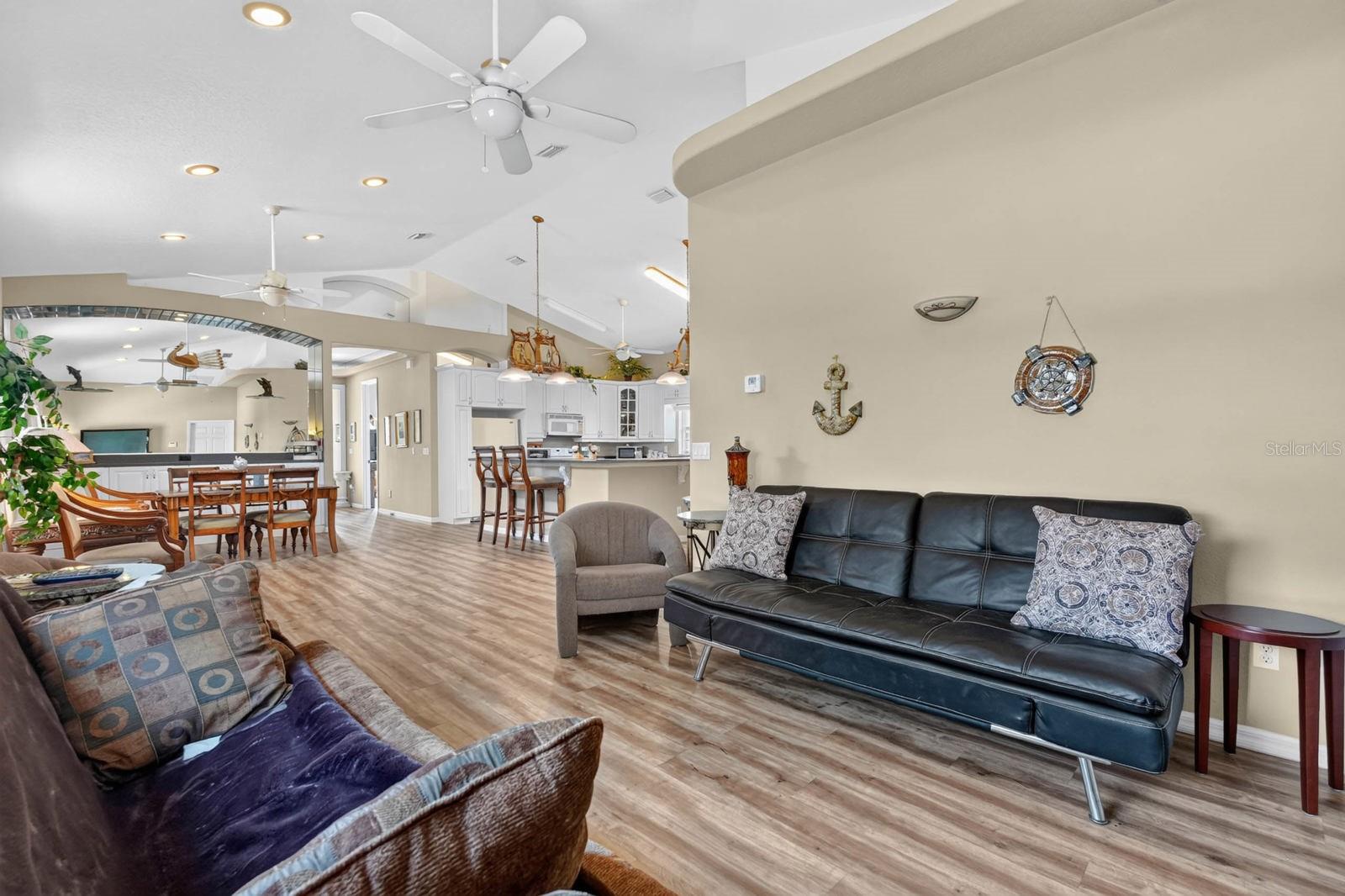 ORMOND BEACH PARK - Residential