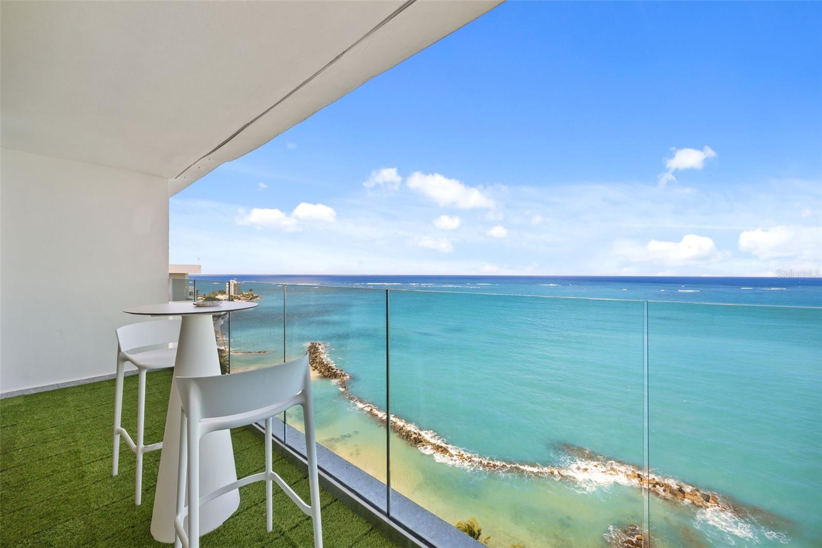 SURFSIDE MANSIONS - Residential