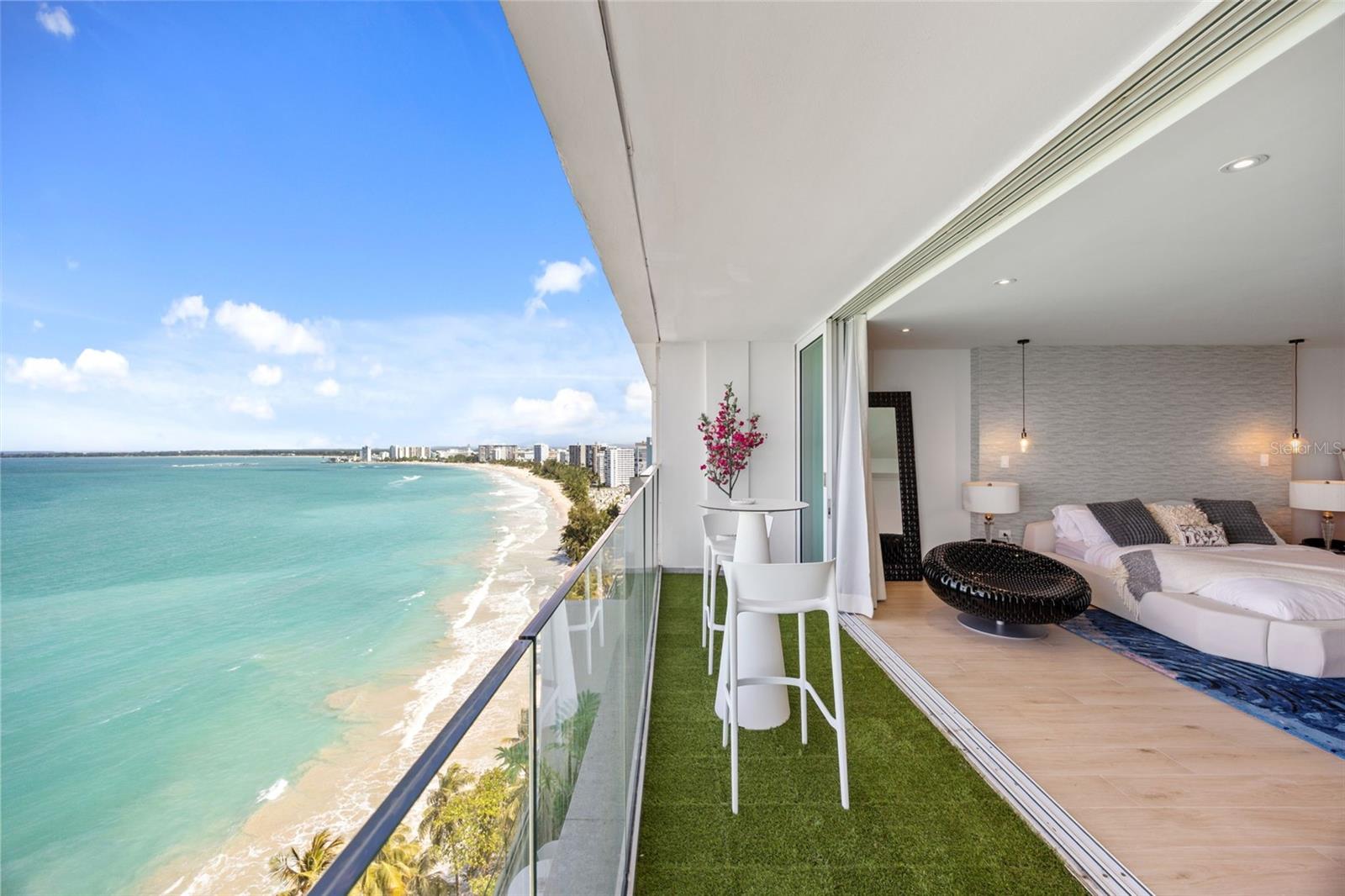 SURFSIDE MANSIONS - Residential