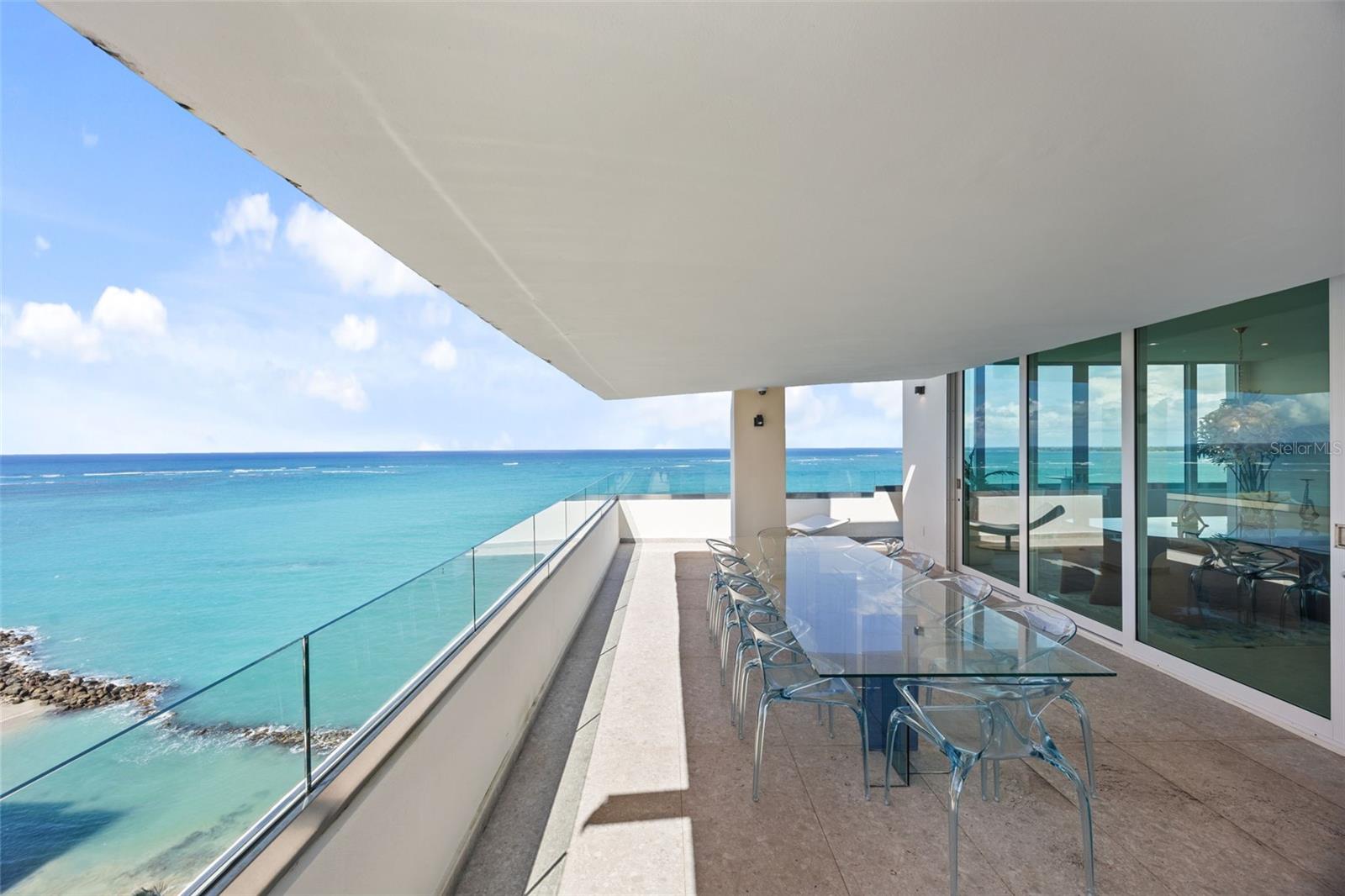 SURFSIDE MANSIONS - Residential