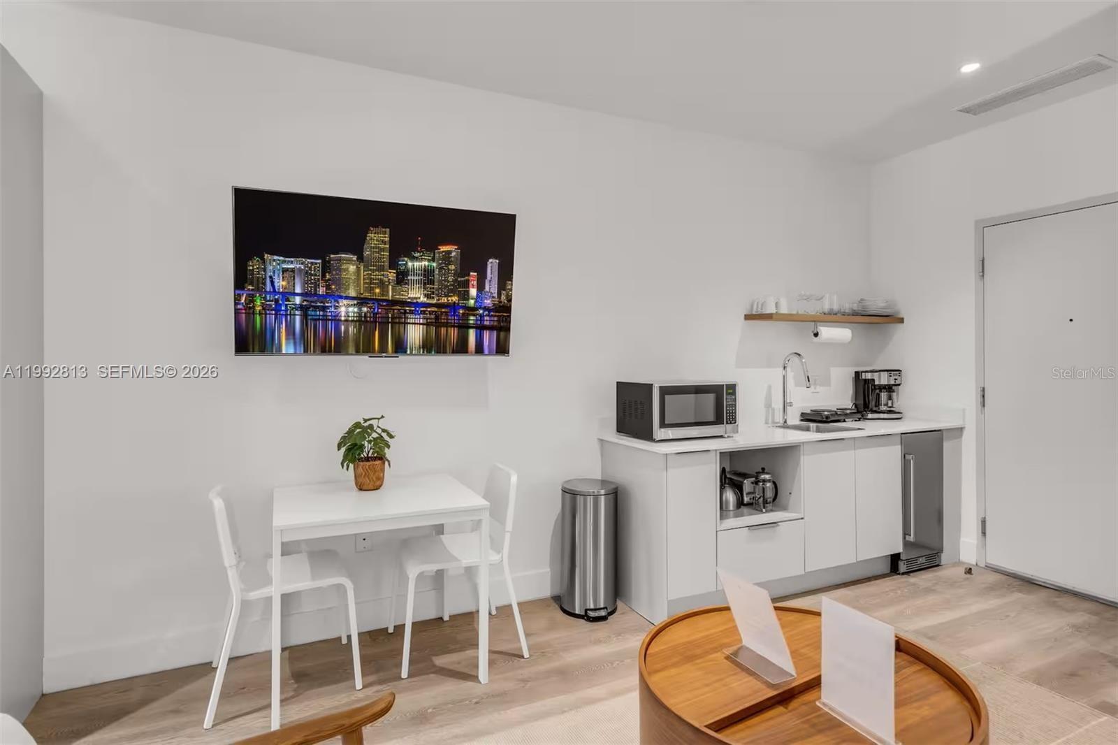 CONDOMINIO SMART BRICKELL LODGING 1 - Residential